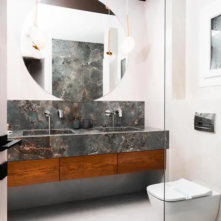 Apartment Central & Stylish In Thessaloniki