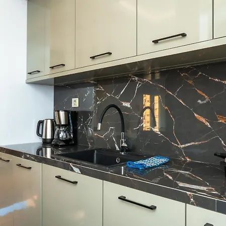 Apartment Central & Stylish In *